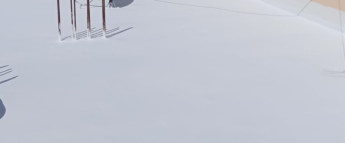 عزل اسطح بتثليث