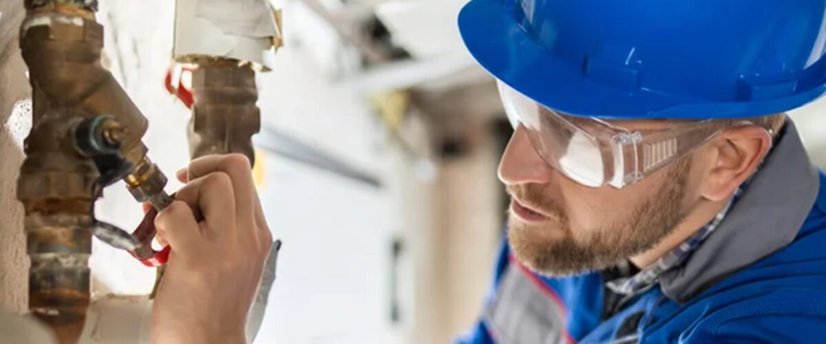 شركة كشف تسربات المياه بظهران الجنوب | فحص بأحدث الأجهزة