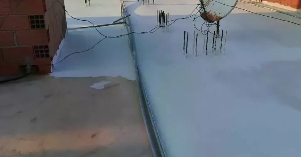 عزل اسطح بتنومة